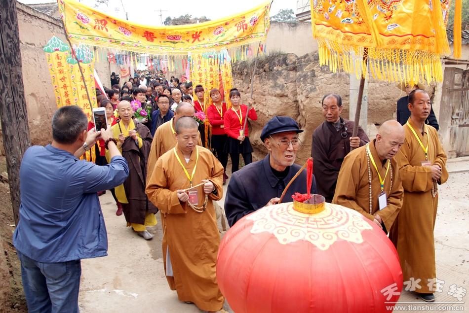 陇阳村民委员会现代化交通步伐迈进最新新闻